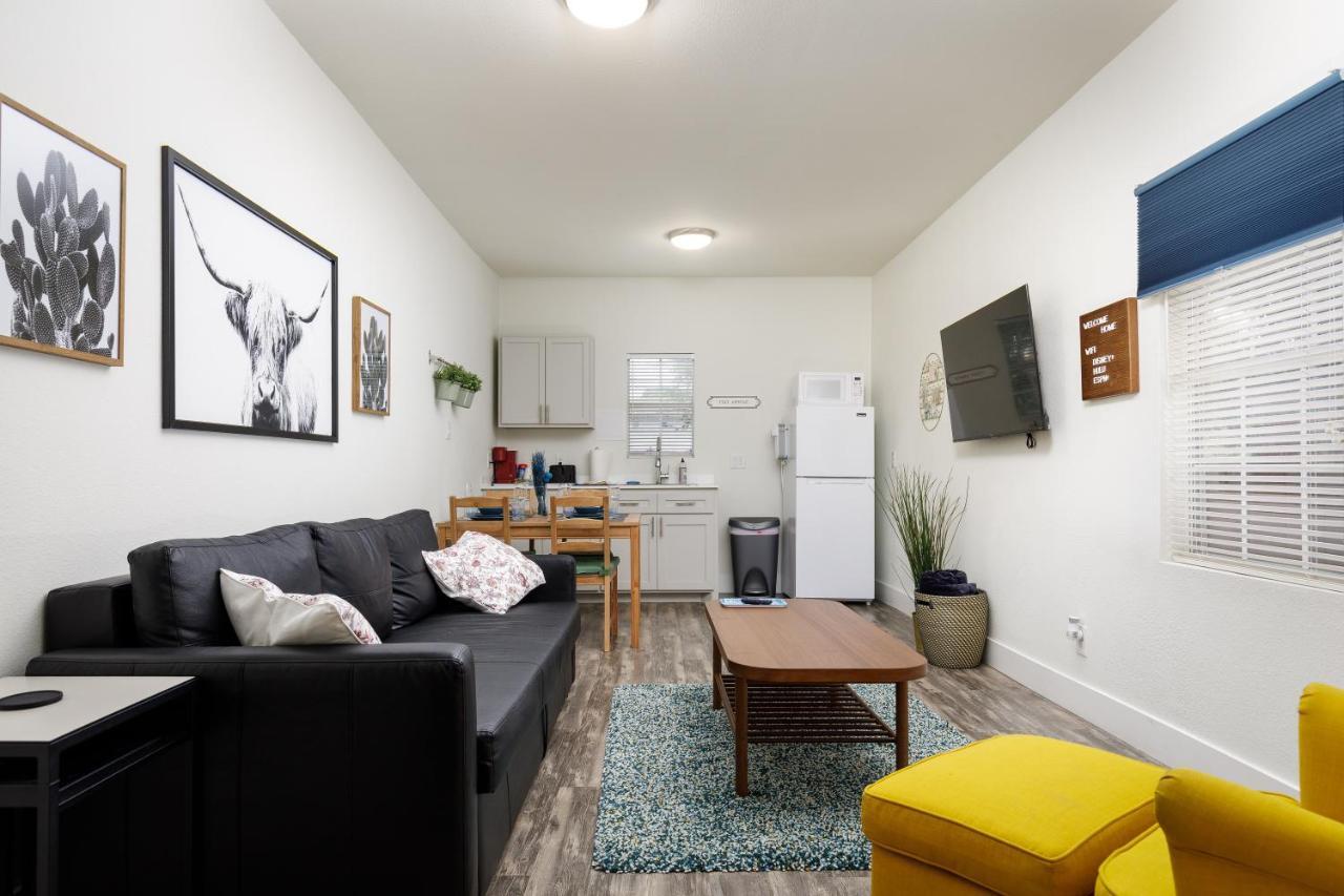 735 W 10Th St Dallas Bagian luar foto