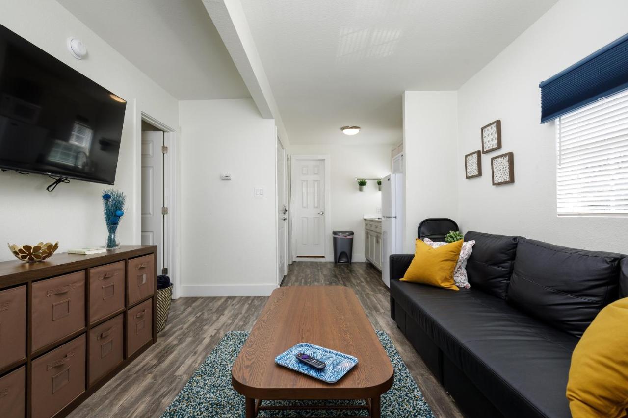 735 W 10Th St Dallas Bagian luar foto